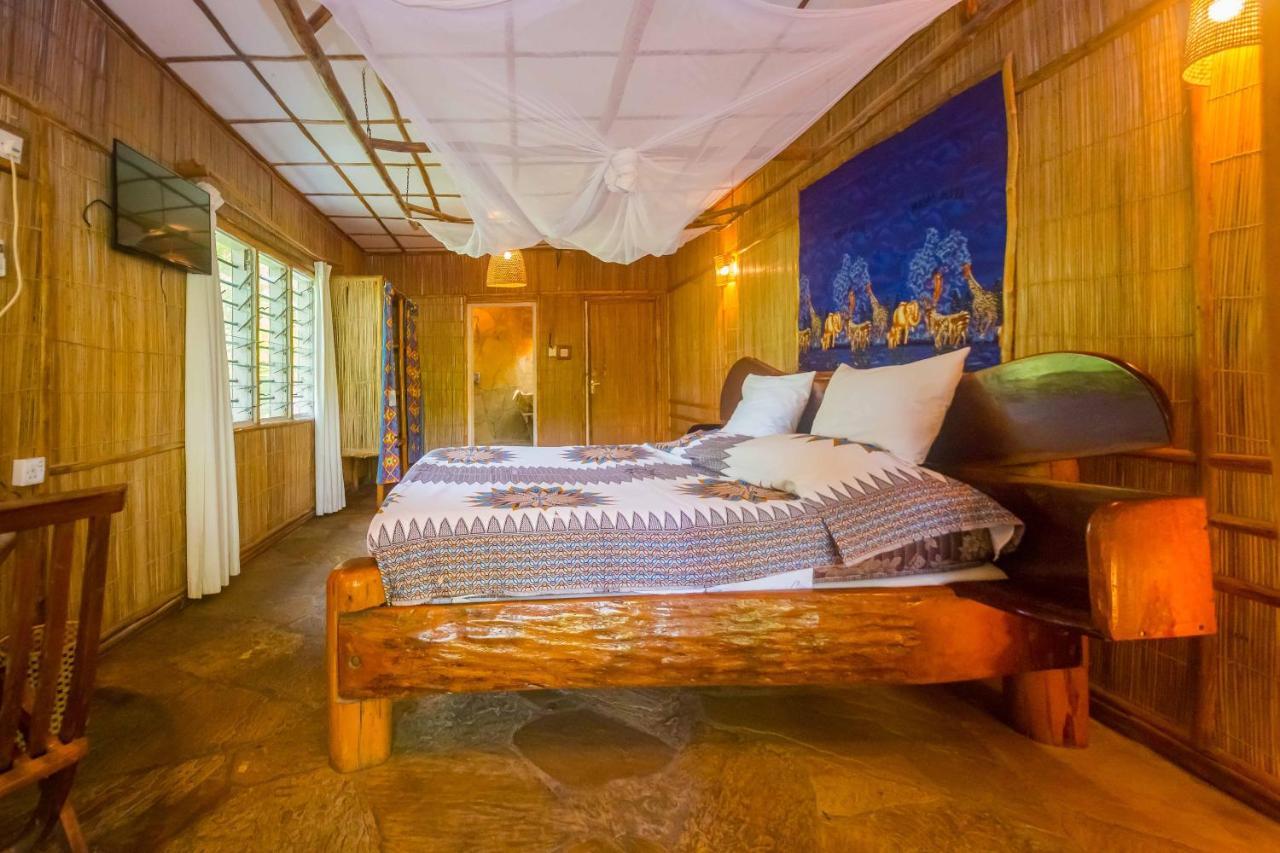 Ziwa Beach Resort Bamburi Esterno foto