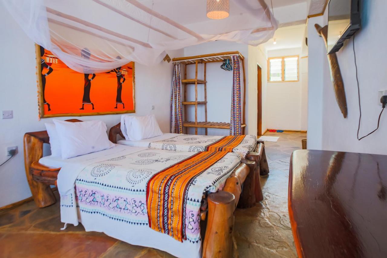 Ziwa Beach Resort Bamburi Esterno foto
